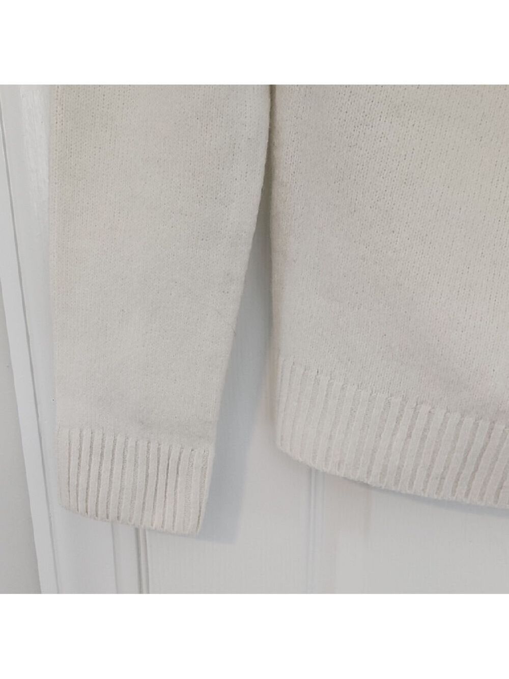 Elegant Cream Off-Shoulder Sweater - Picture 4 of 8
